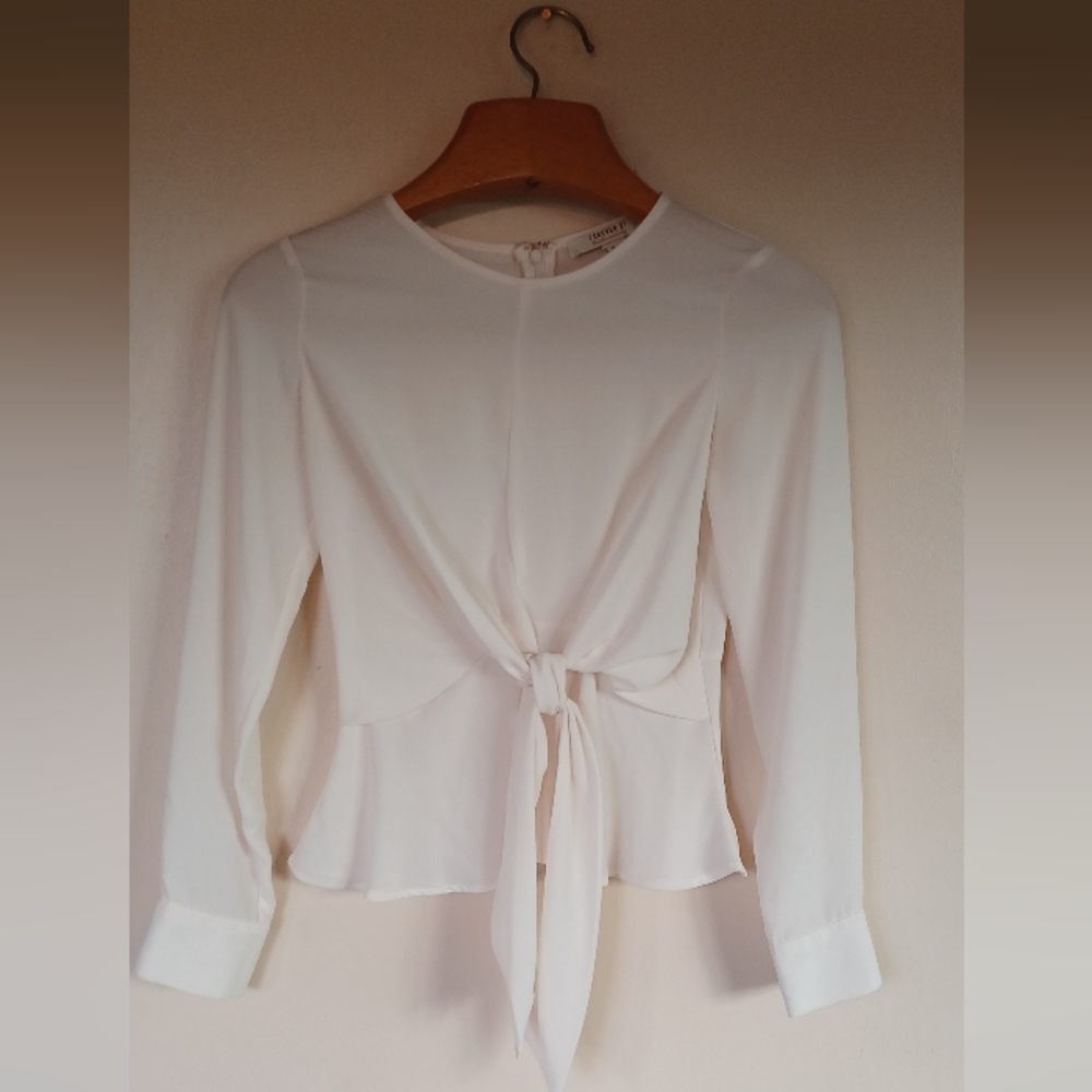 Forever 21 Fancy Cream Blouse With Tie In Front XS